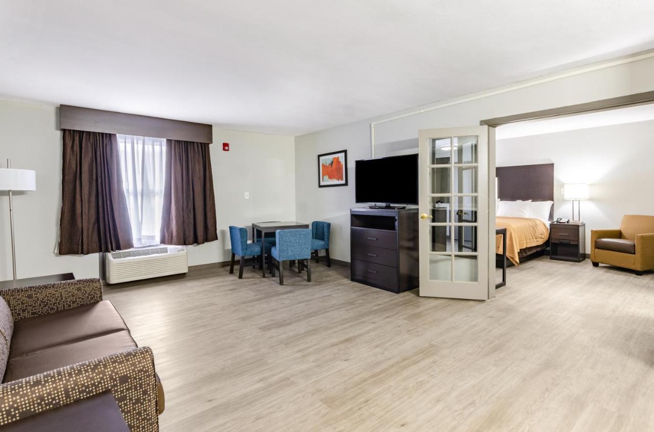 Quality Inn