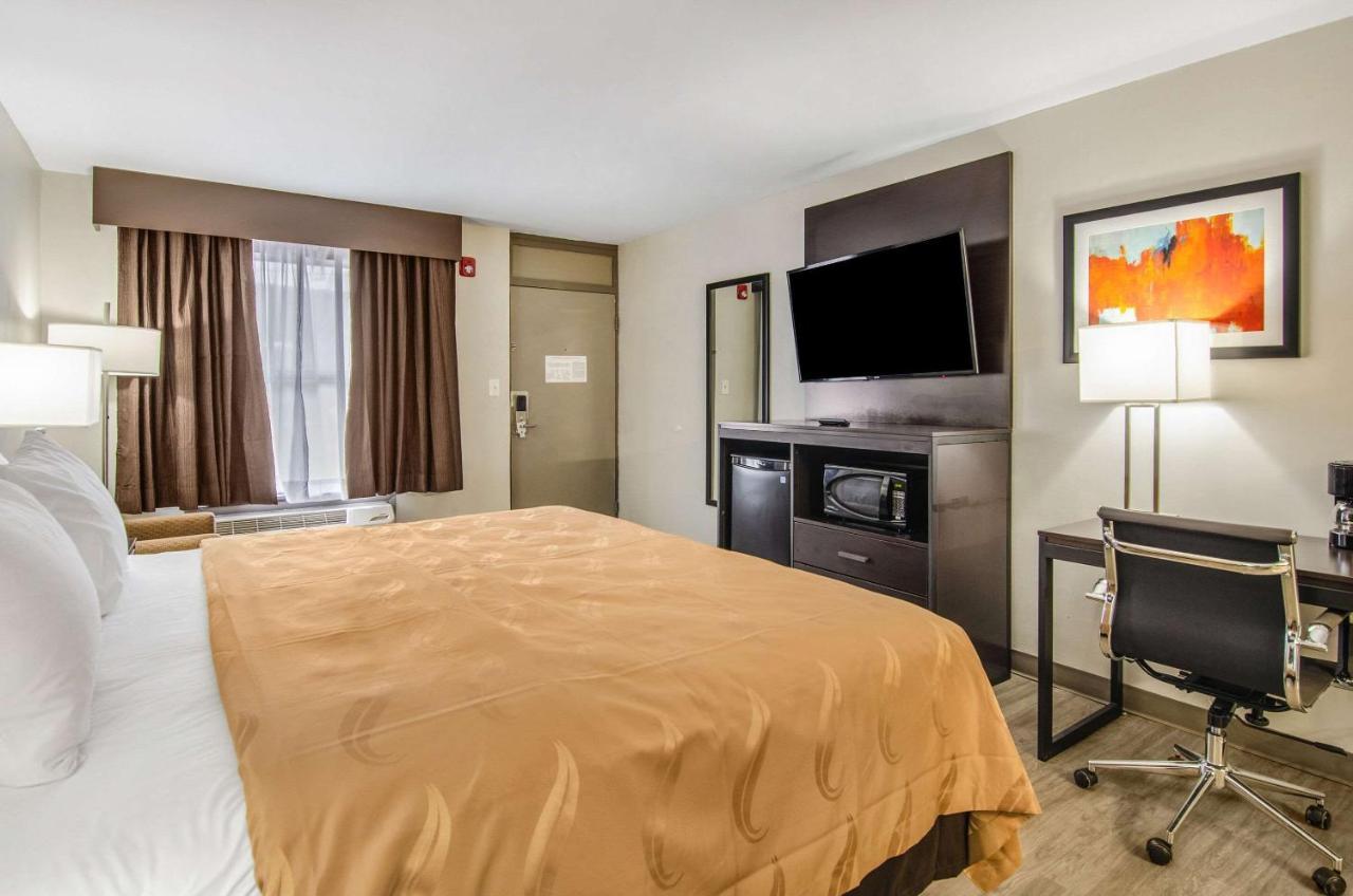 Quality Inn 2*
